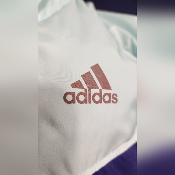 Adidas European Bomber  puffer coat - Picture 4 of 9